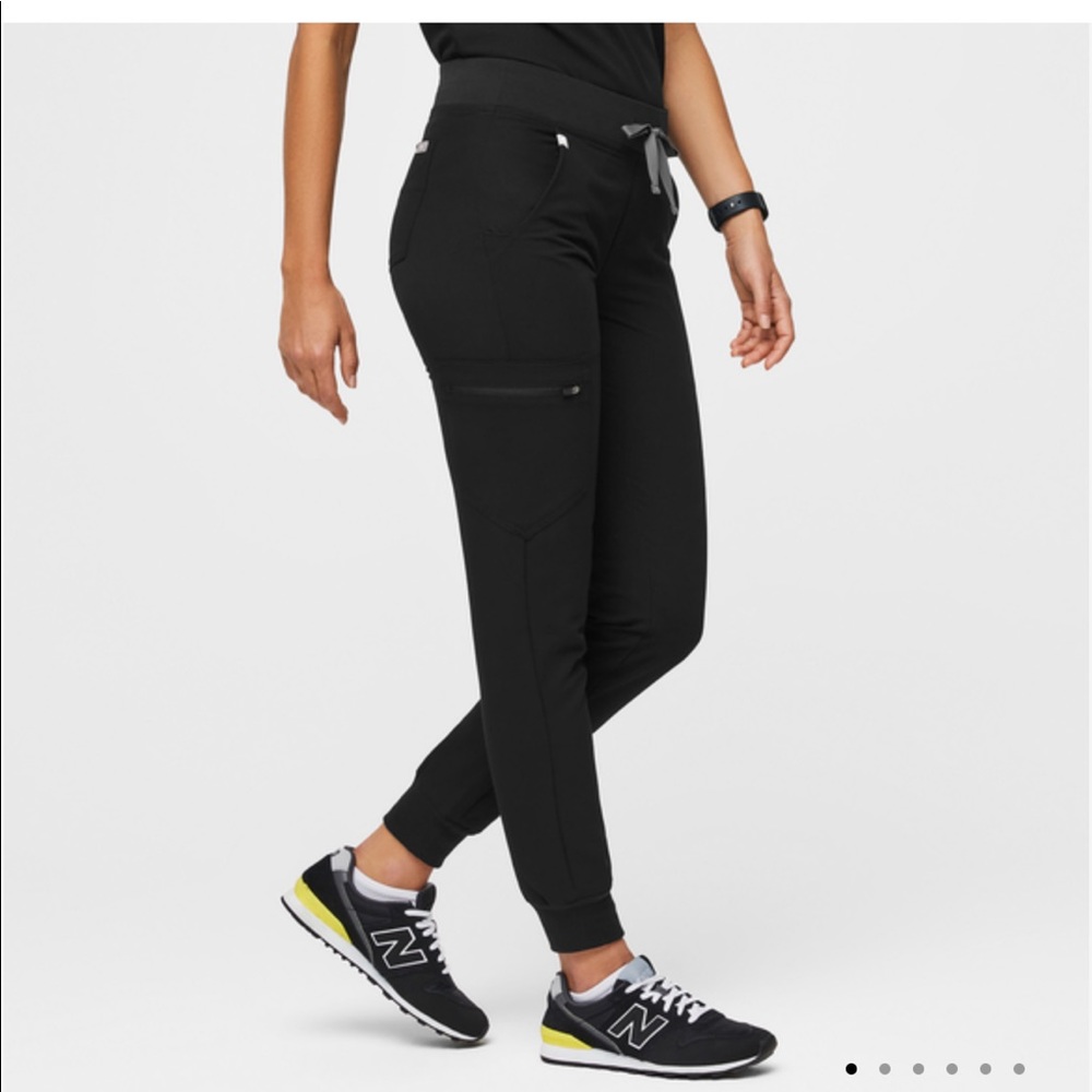 Figs Black Zamora Scrub Joggers